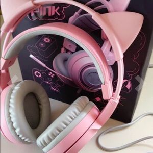 Bunny ears gaming headset